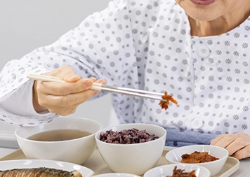 수술 후 맞춤 식이